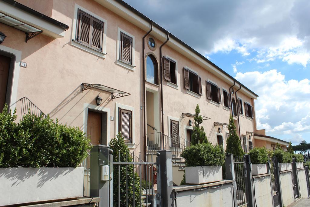 Aparthotel Il Casaletto Dei Ludi à Aranova Extérieur photo